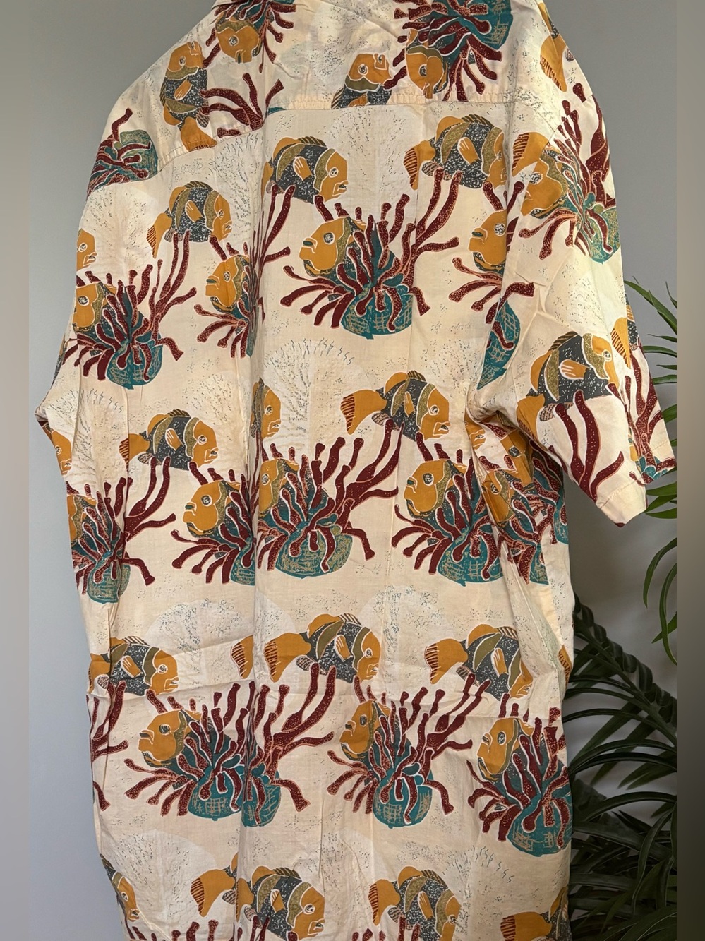 Kahala Tropical Fish Print Aloha Shirt - Picture 8 of 15